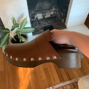 Zara Brown Clog